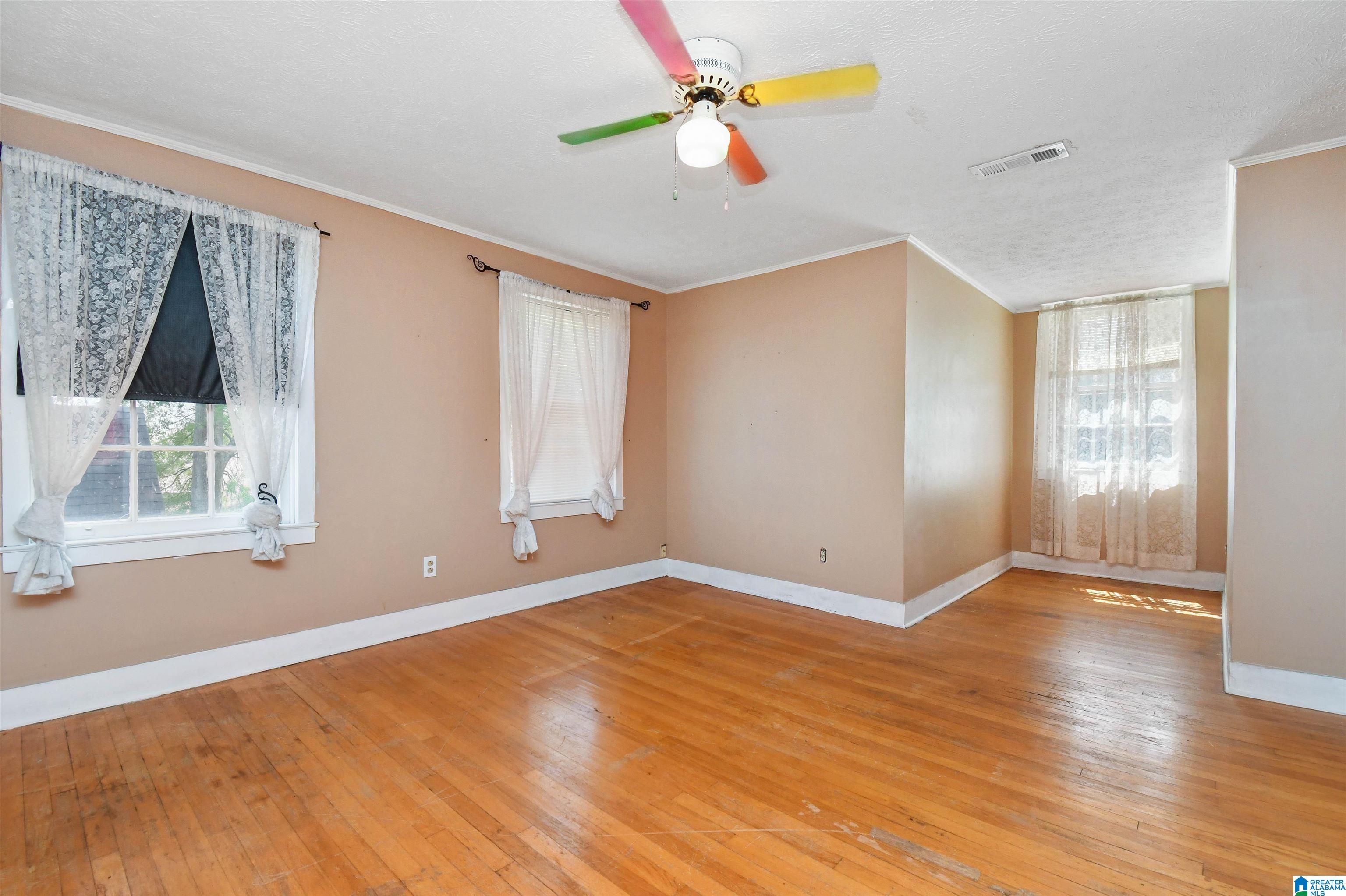 408 6th Street North Clanton, AL 35045 - Photo 12 of 28