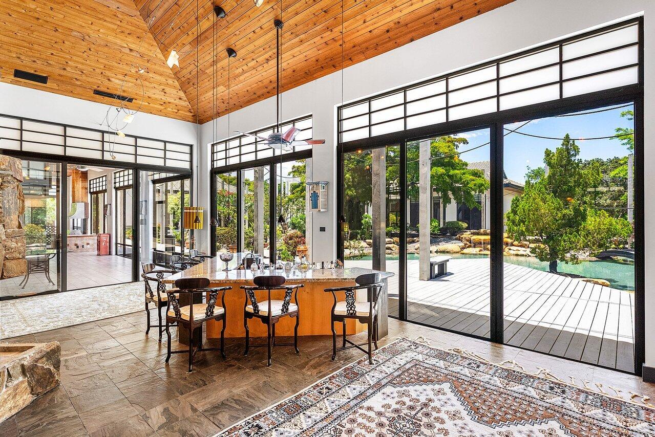 8549 Surrey Lane Boca Raton, FL 33496 - Photo 12 of 106 028-8549SurreyLane-BocaRaton-FL-33496-SM