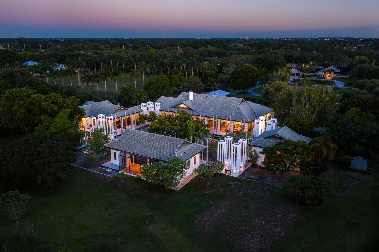 8549 Surrey Lane Boca Raton, FL 33496 - Photo 2 of 106 113-8549SurreyLane-BocaRaton-FL-33496-SM