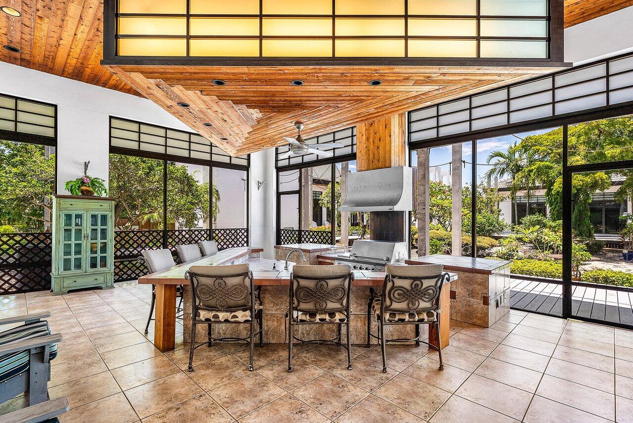 8549 Surrey Lane Boca Raton, FL 33496 - Photo 35 of 106 060-8549SurreyLane-BocaRaton-FL-33496-SM