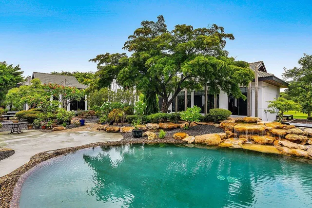 $10,450,000 | 8549 Surrey Lane, Boca Raton, FL 33496