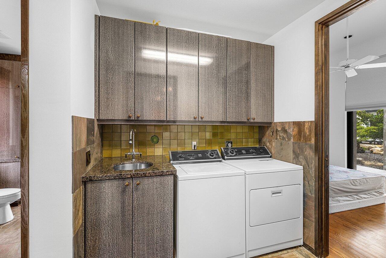 8549 Surrey Lane Boca Raton, FL 33496 - Photo 63 of 106 044-8549SurreyLane-BocaRaton-FL-33496-SM