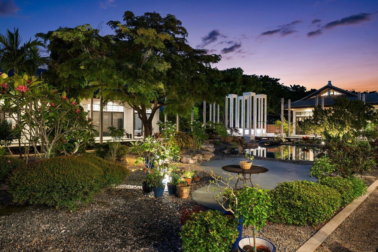 8549 Surrey Lane Boca Raton, FL 33496 - Photo 68 of 106 109-8549SurreyLane-BocaRaton-FL-33496-SM