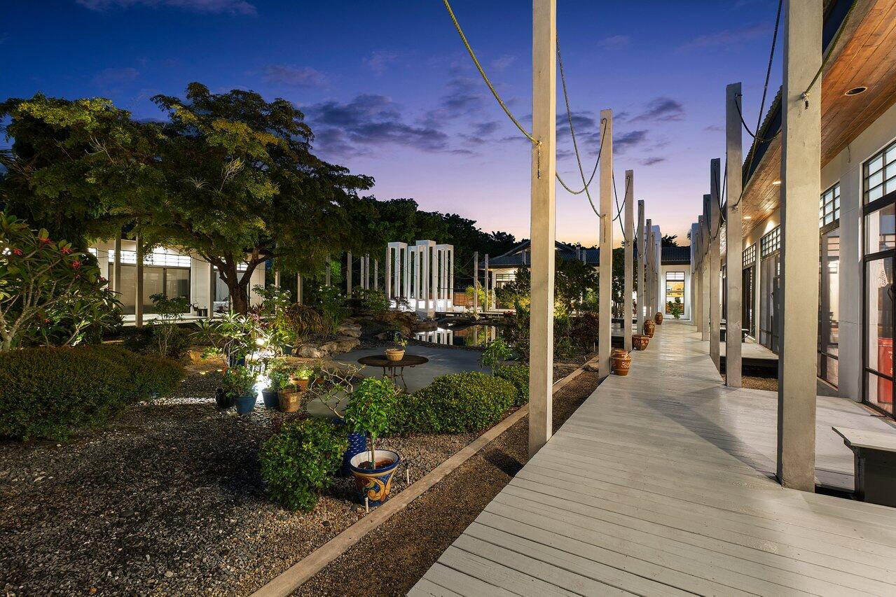 8549 Surrey Lane Boca Raton, FL 33496 - Photo 69 of 106 110-8549SurreyLane-BocaRaton-FL-33496-SM