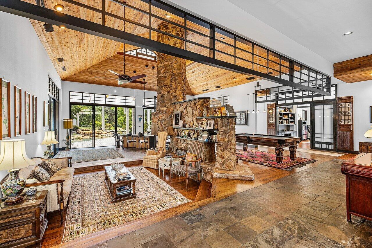 8549 Surrey Lane Boca Raton, FL 33496 - Photo 8 of 106 026-8549SurreyLane-BocaRaton-FL-33496-SM