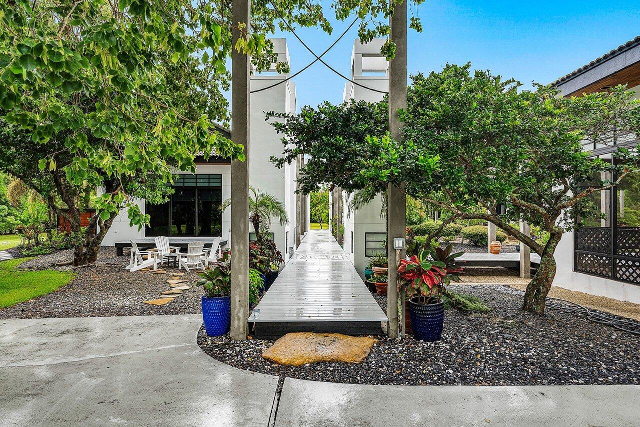 8549 Surrey Lane Boca Raton, FL 33496 - Photo 91 of 106 009-8549SurreyLane-BocaRaton-FL-33496-SM