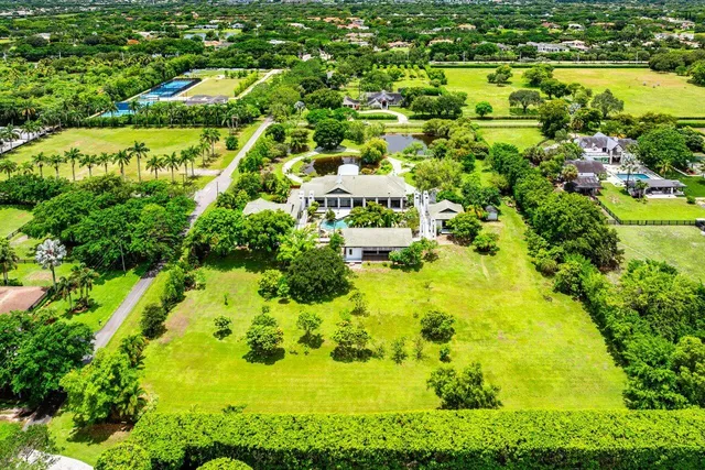 $10,450,000 | 8549 Surrey Lane, Boca Raton, FL 33496