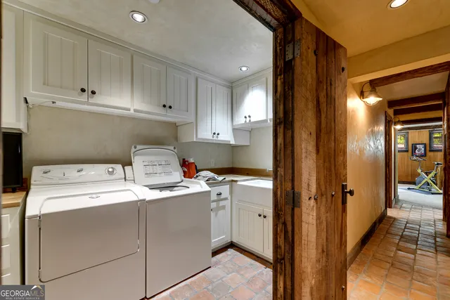 $10,000,000 | 1 Burton Island, Tiger, GA 30576