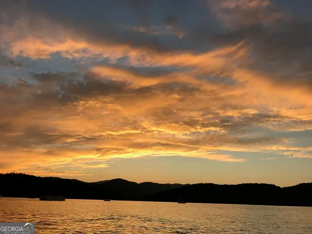 $10,000,000 | 1 Burton Island, Tiger, GA 30576