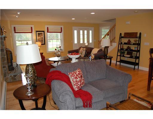 25 Pheasant Ridge Drive Windham, ME 04062 - Photo 9 of 18 Living Room.
