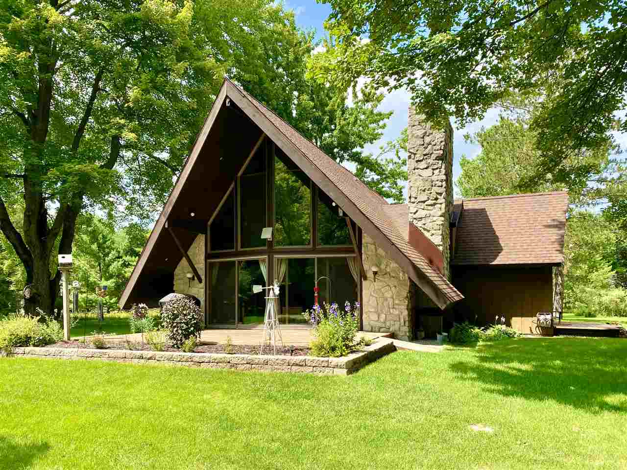1313 East Baker Road Hope, MI 48628 - Photo 4 of 52