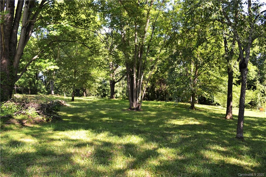 111 Rhyne Street Morganton, NC 28655 - Photo 2 of 17 Gallery Image 2