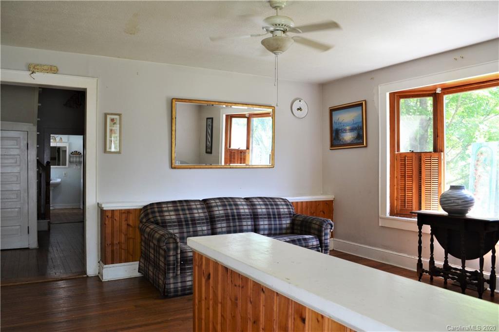 111 Rhyne Street Morganton, NC 28655 - Photo 14 of 17 Gallery Image 14