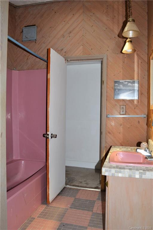 111 Rhyne Street Morganton, NC 28655 - Photo 15 of 17 Gallery Image 15