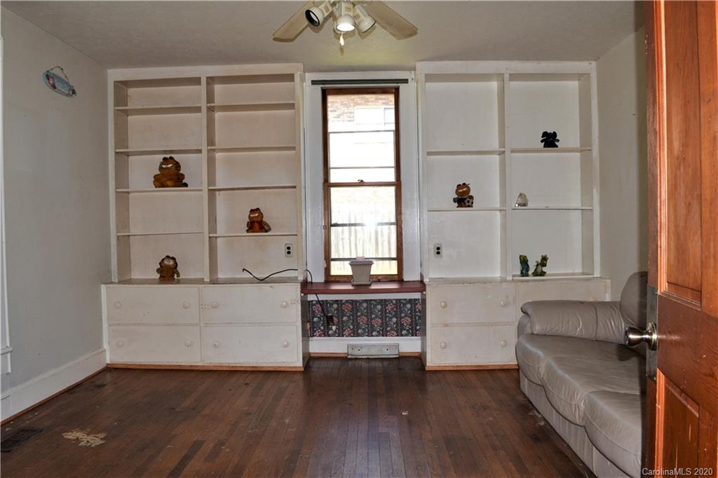 111 Rhyne Street Morganton, NC 28655 - Photo 8 of 17 Gallery Image 8