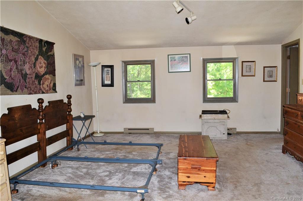 111 Rhyne Street Morganton, NC 28655 - Photo 9 of 17 Gallery Image 9
