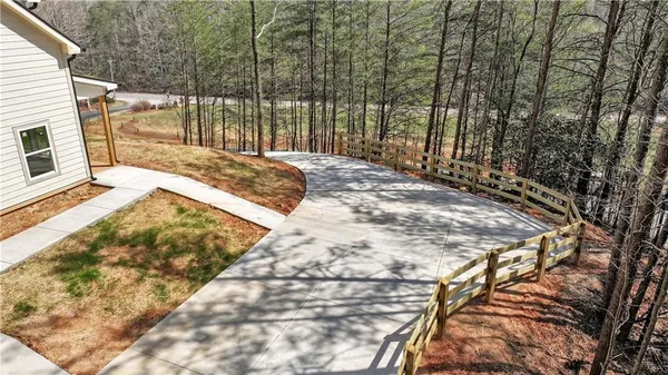 $475,000 | 71 Chestatee Road, Cleveland, GA 30528