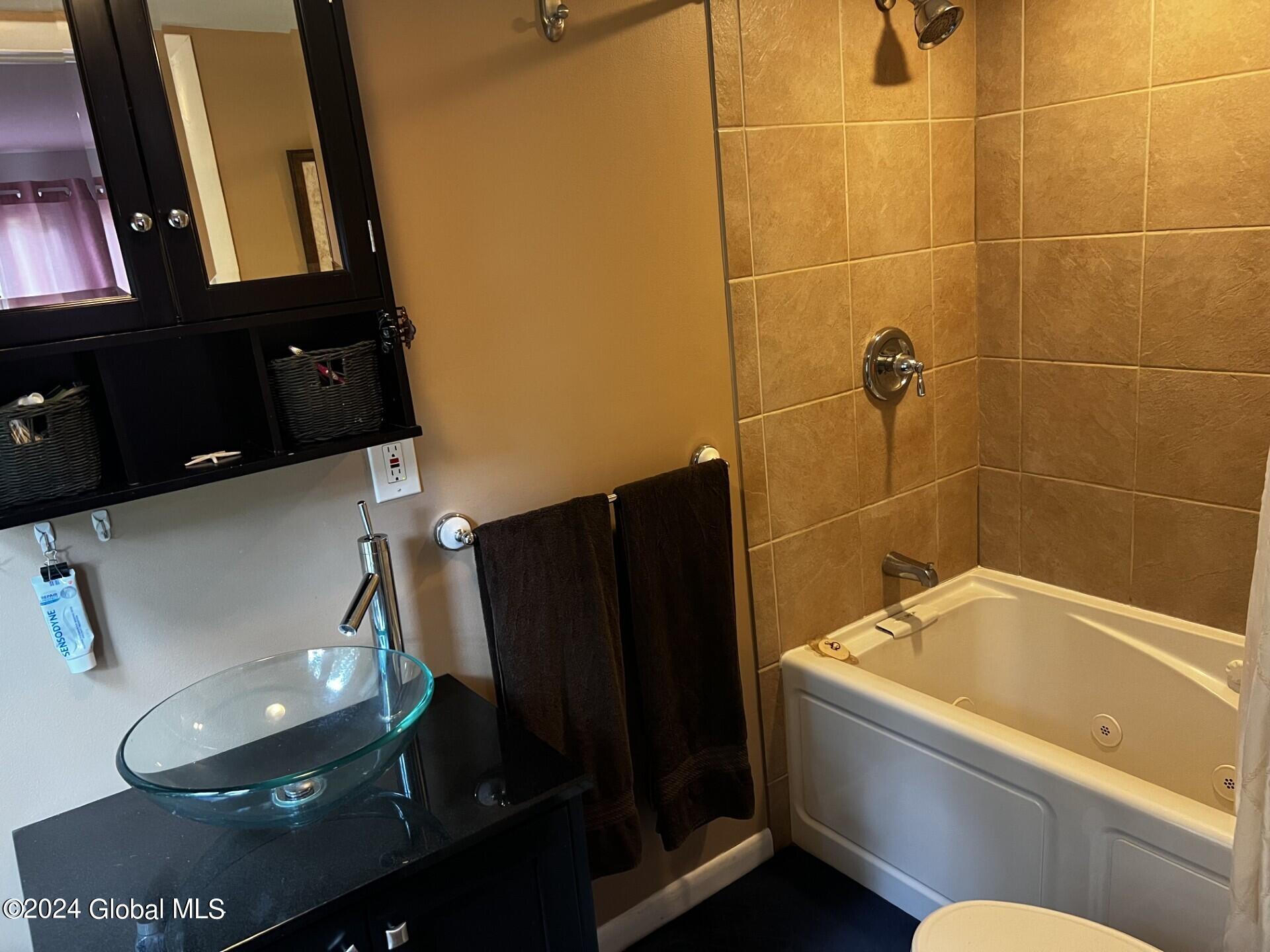 15 Pattison Road West Sand Lake, NY 12196 - Photo 18 of 38 thumbnail_IMG_8326