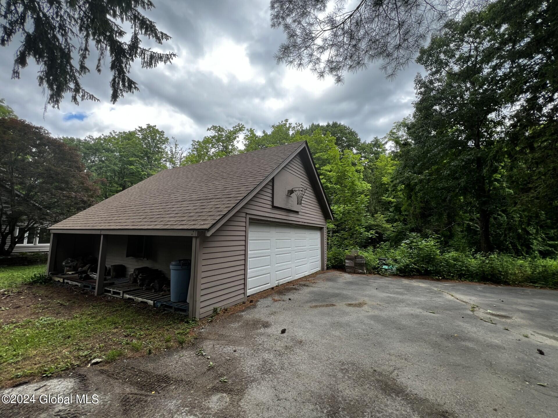 15 Pattison Road West Sand Lake, NY 12196 - Photo 20 of 38 thumbnail_IMG_8280