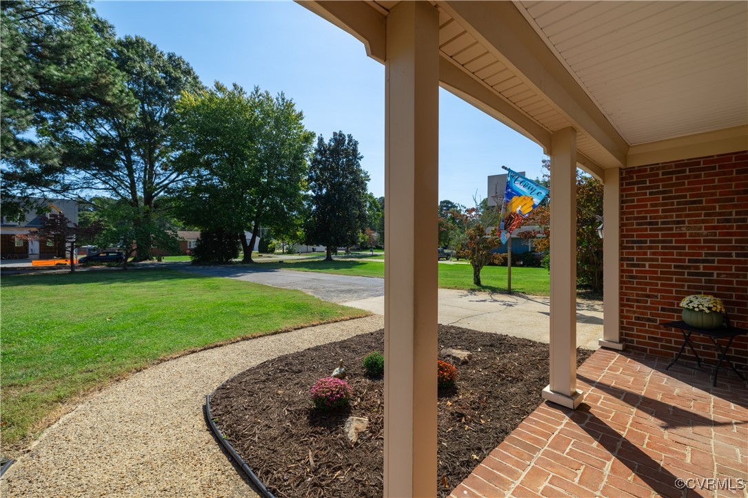 3078 North Riverside Drive Lanexa, VA 23089 - Photo 3 of 50 Enjoy sitting on your Country Front Porch