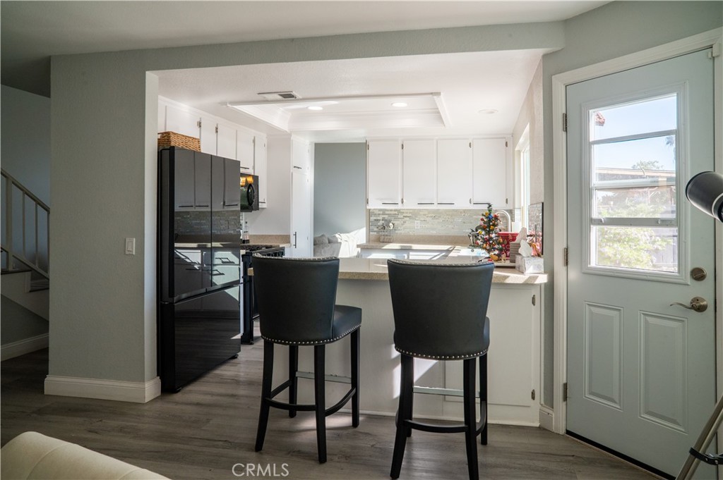 1454 Cresta Road Corona, CA 92879 - Photo 17 of 31