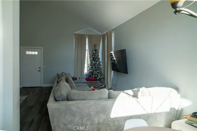 $750,000 | 1454 Cresta Road, Corona, CA 92879