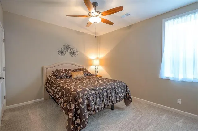 $589,900 | 25274 West 83rd Street, Lenexa, KS 66227