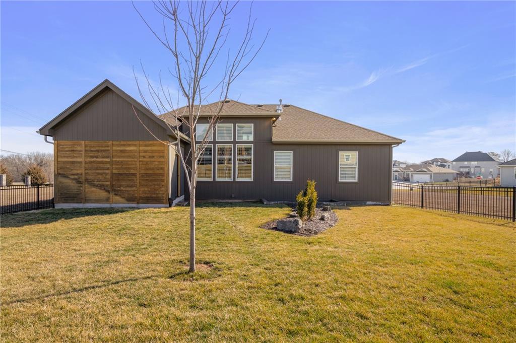 25274 West 83rd Street Lenexa, KS 66227 - Photo 35 of 37