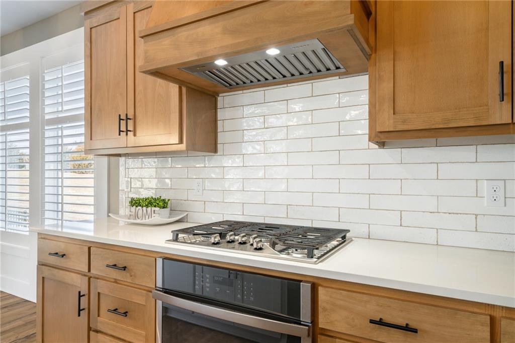 25274 West 83rd Street Lenexa, KS 66227 - Photo 8 of 37