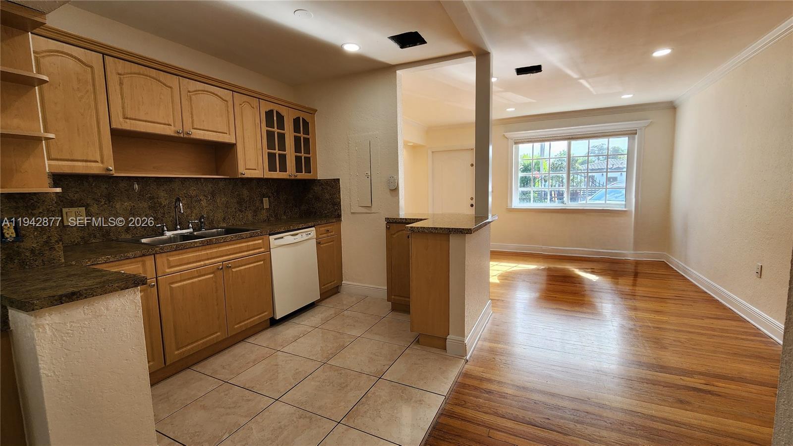 3965 Northwest 3rd Street Miami, FL 33126 - Photo 17 of 22