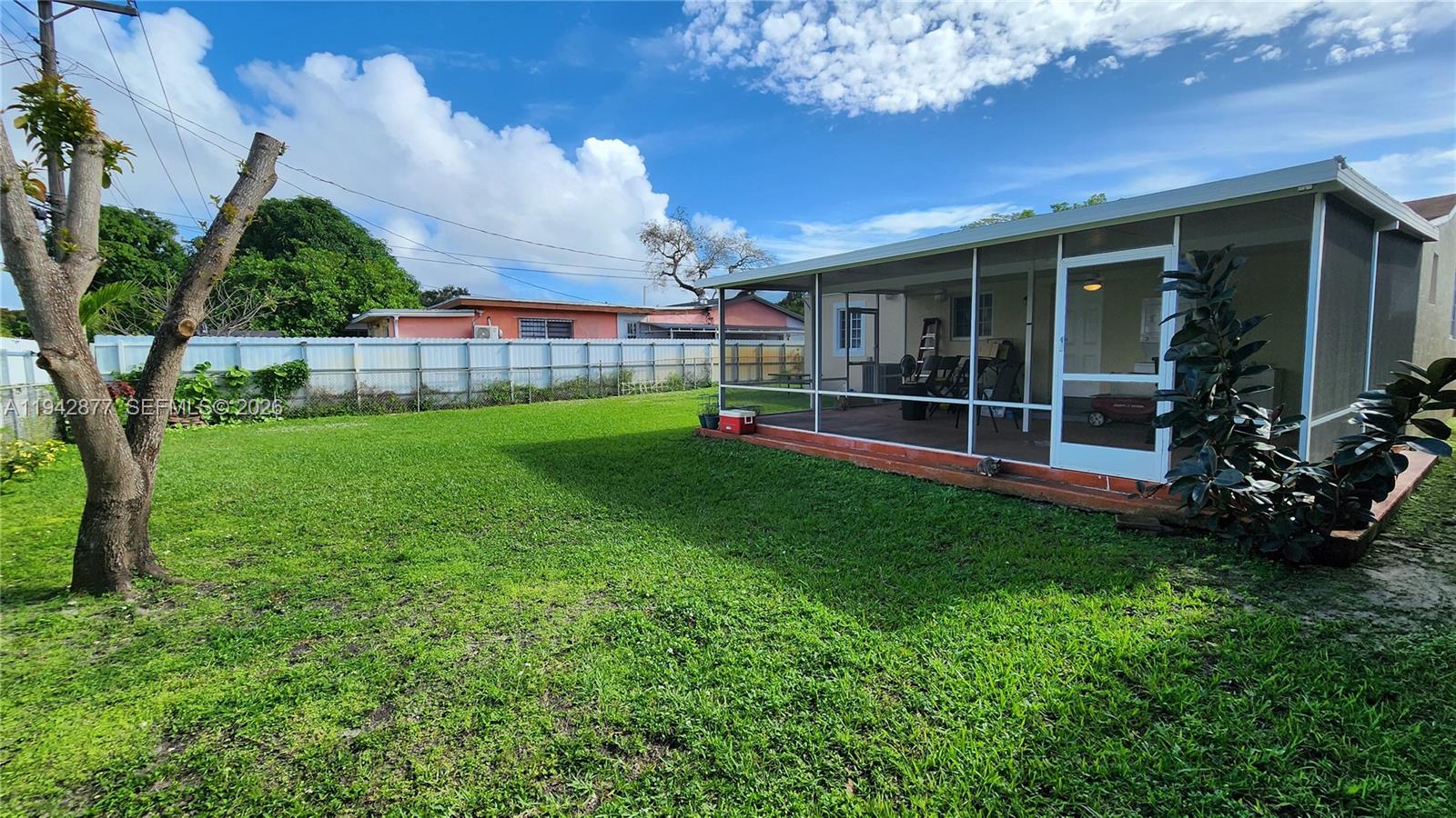 3965 Northwest 3rd Street Miami, FL 33126 - Photo 20 of 22