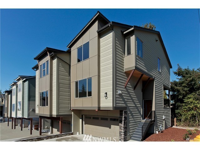 306 South 47th Street Renton, WA 98055 - Photo 1 of 1