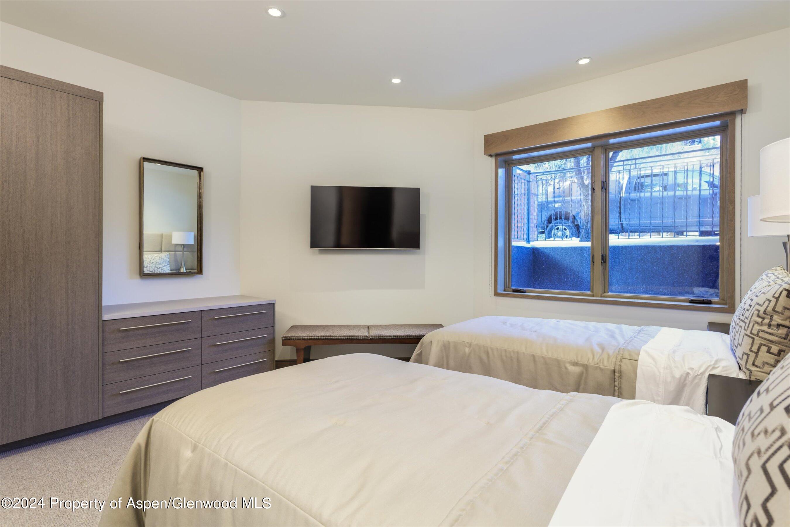 200 East Durant Avenue Aspen, CO 81611 - Photo 20 of 28 03-200eDurant_HiRes003