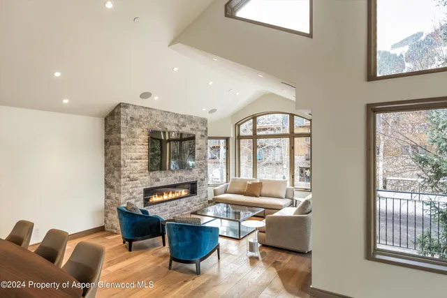 $175,000 | 200 East Durant Avenue, Aspen, CO 81611