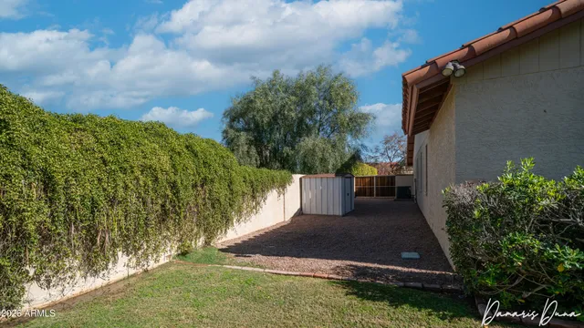 $995,000 | 8852 South Lakeshore Drive, Tempe, AZ 85284