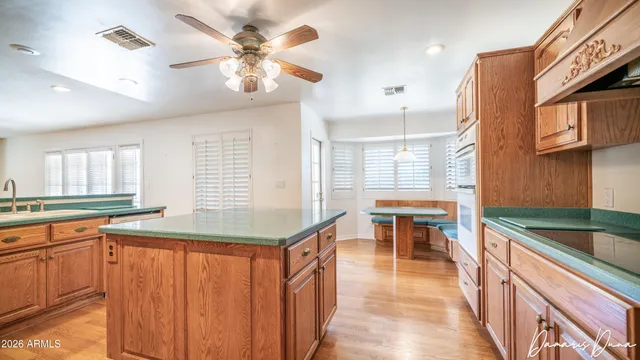 $995,000 | 8852 South Lakeshore Drive, Tempe, AZ 85284