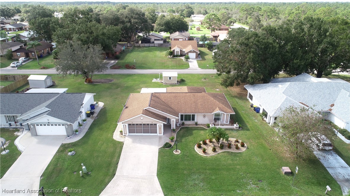 3911 Loquat Road Sebring, FL 33875 - Photo 2 of 38 Front Aerial