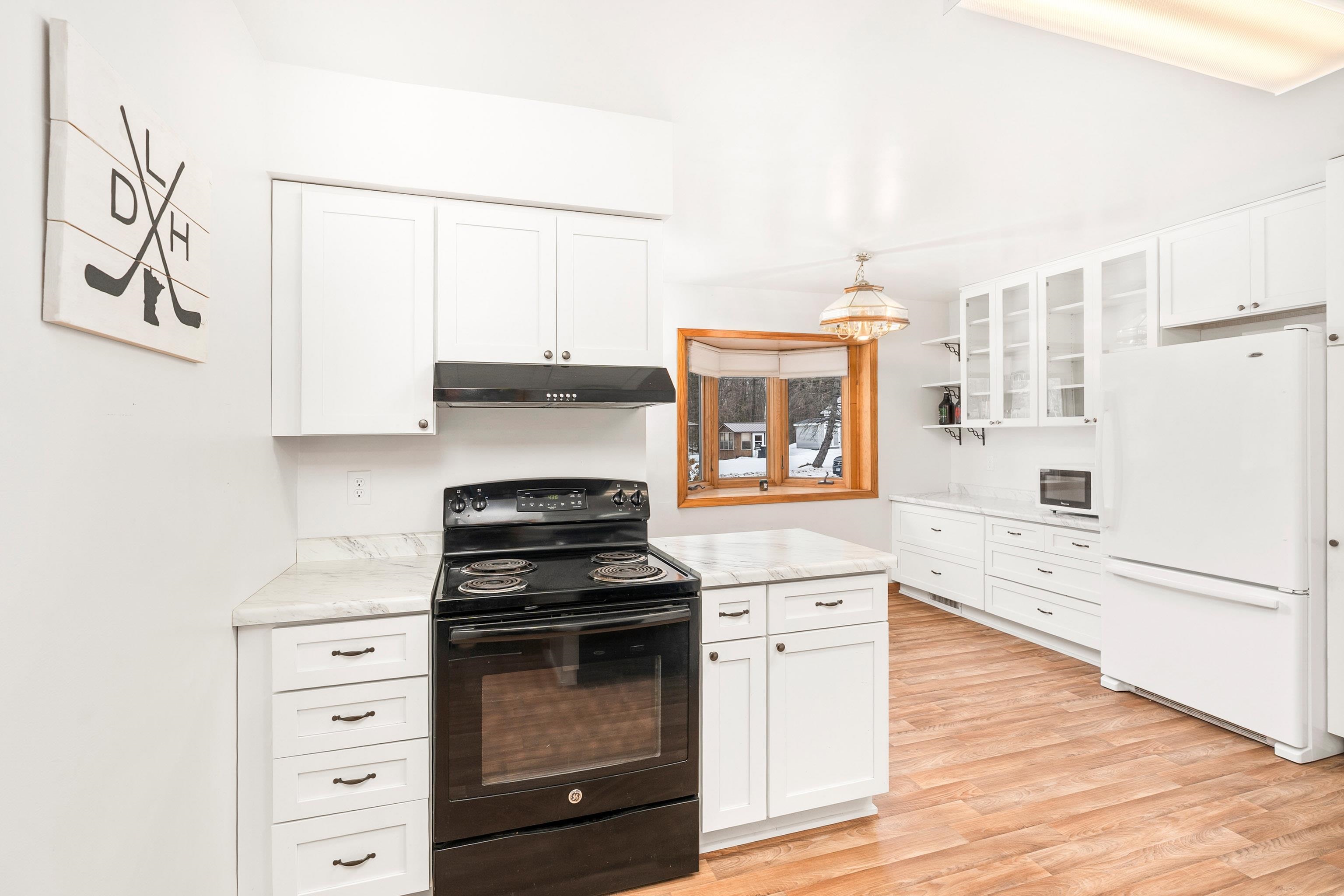 9501 Seaver Avenue Duluth, MN 55808 - Photo 11 of 42