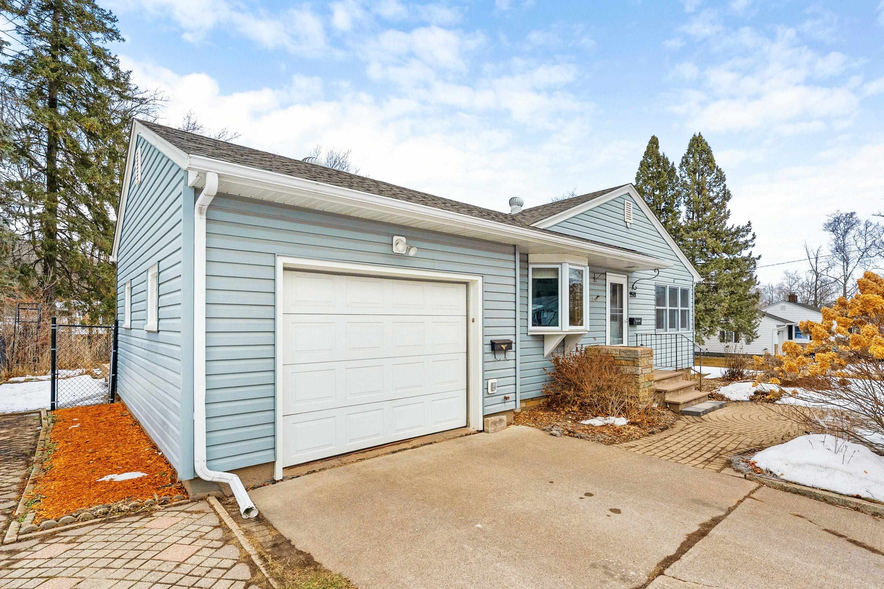 9501 Seaver Avenue Duluth, MN 55808 - Photo 36 of 42