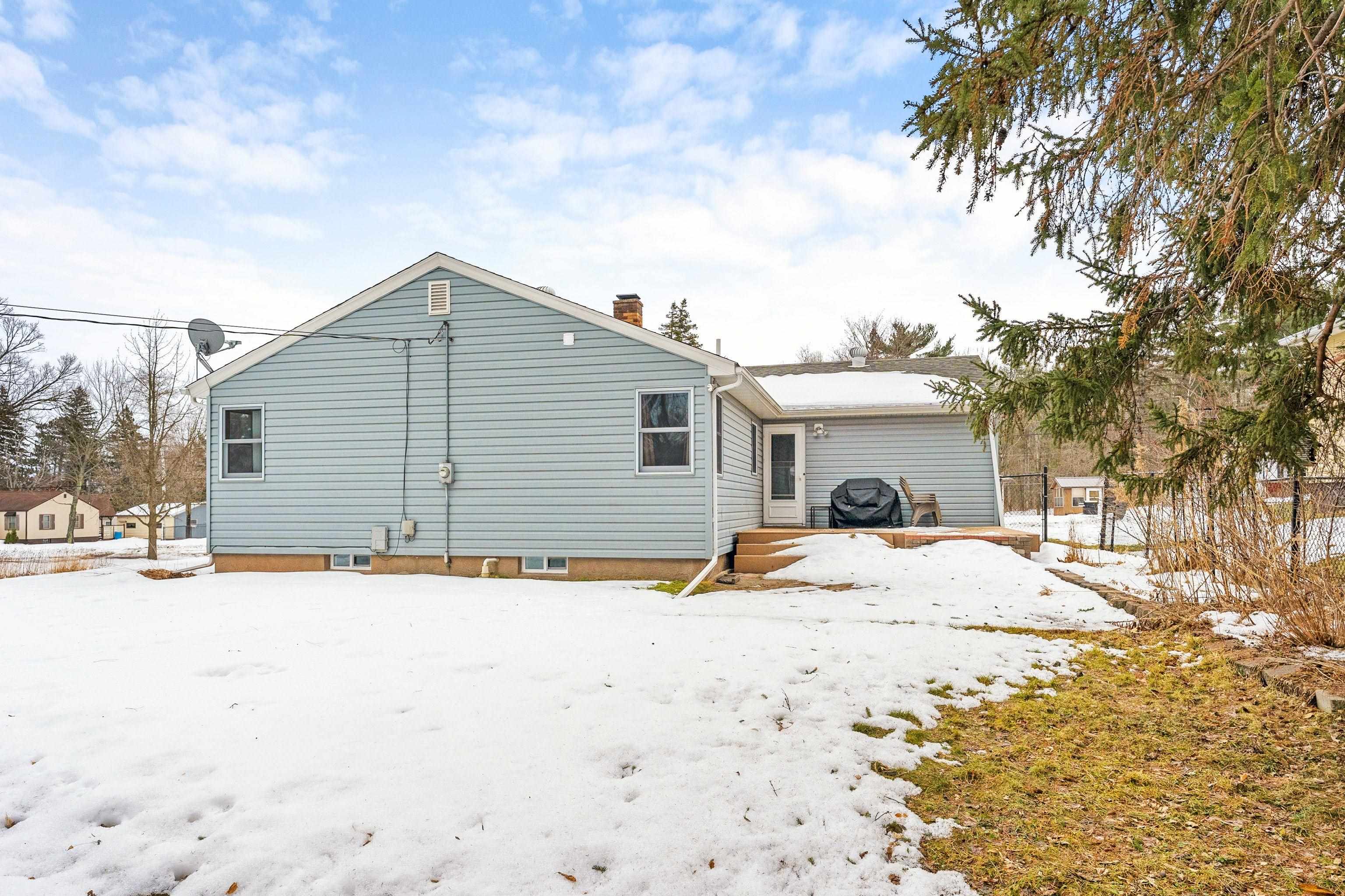 9501 Seaver Avenue Duluth, MN 55808 - Photo 40 of 42