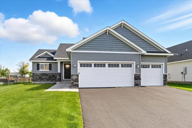 $474,900 | 4383 86th Street Northeast, Monticello, MN 55362