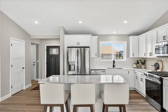 $474,900 | 4383 86th Street Northeast, Monticello, MN 55362