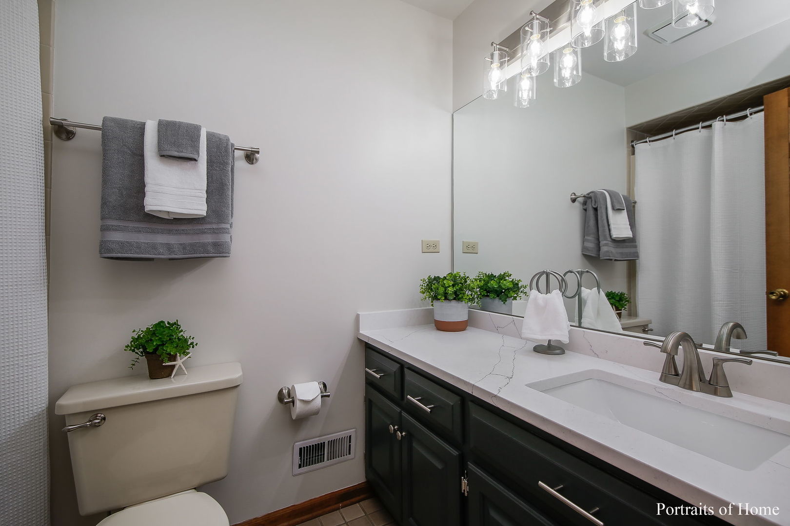 518 Renn Court Wheaton, IL 60187 - Photo 15 of 20