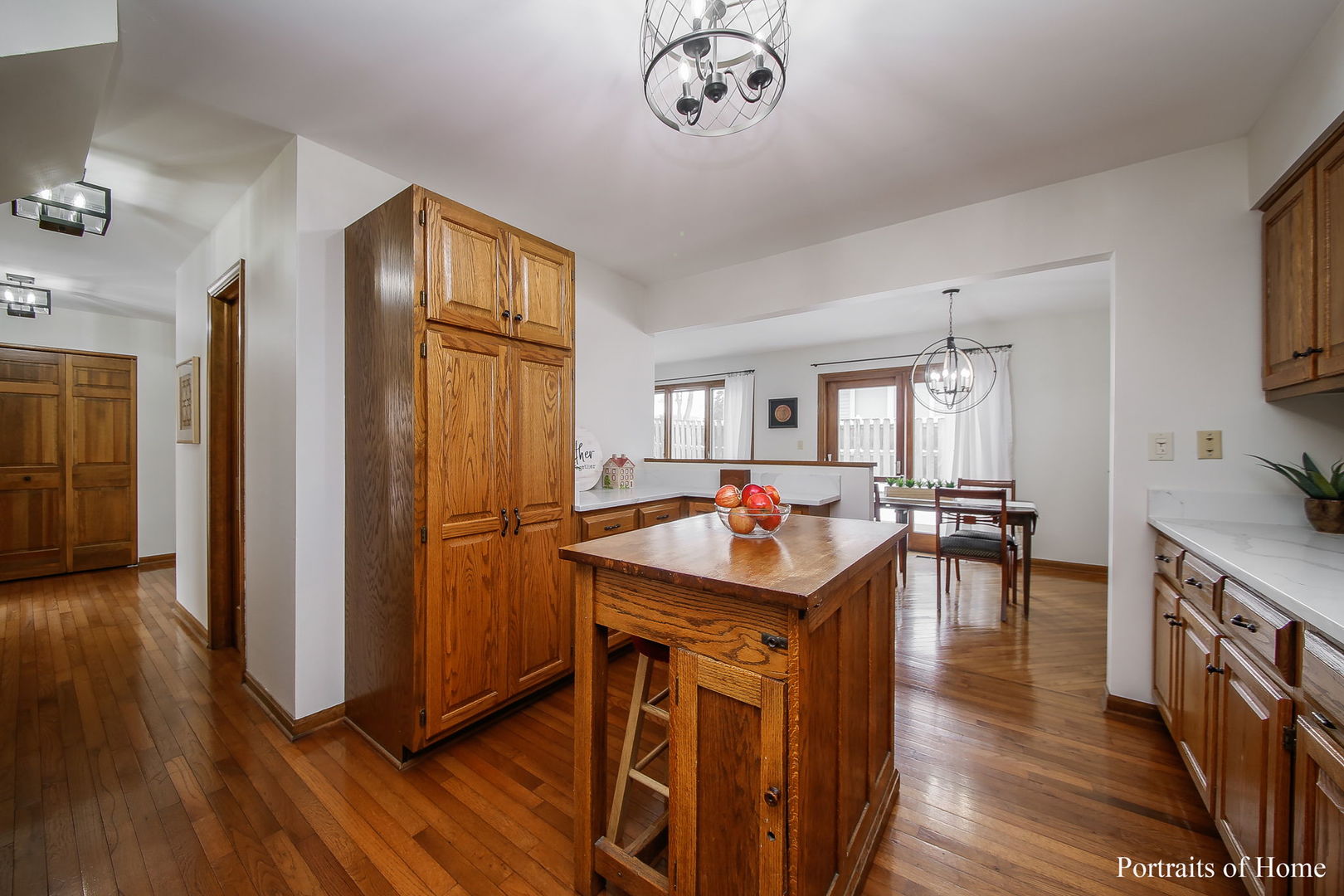 518 Renn Court Wheaton, IL 60187 - Photo 10 of 20