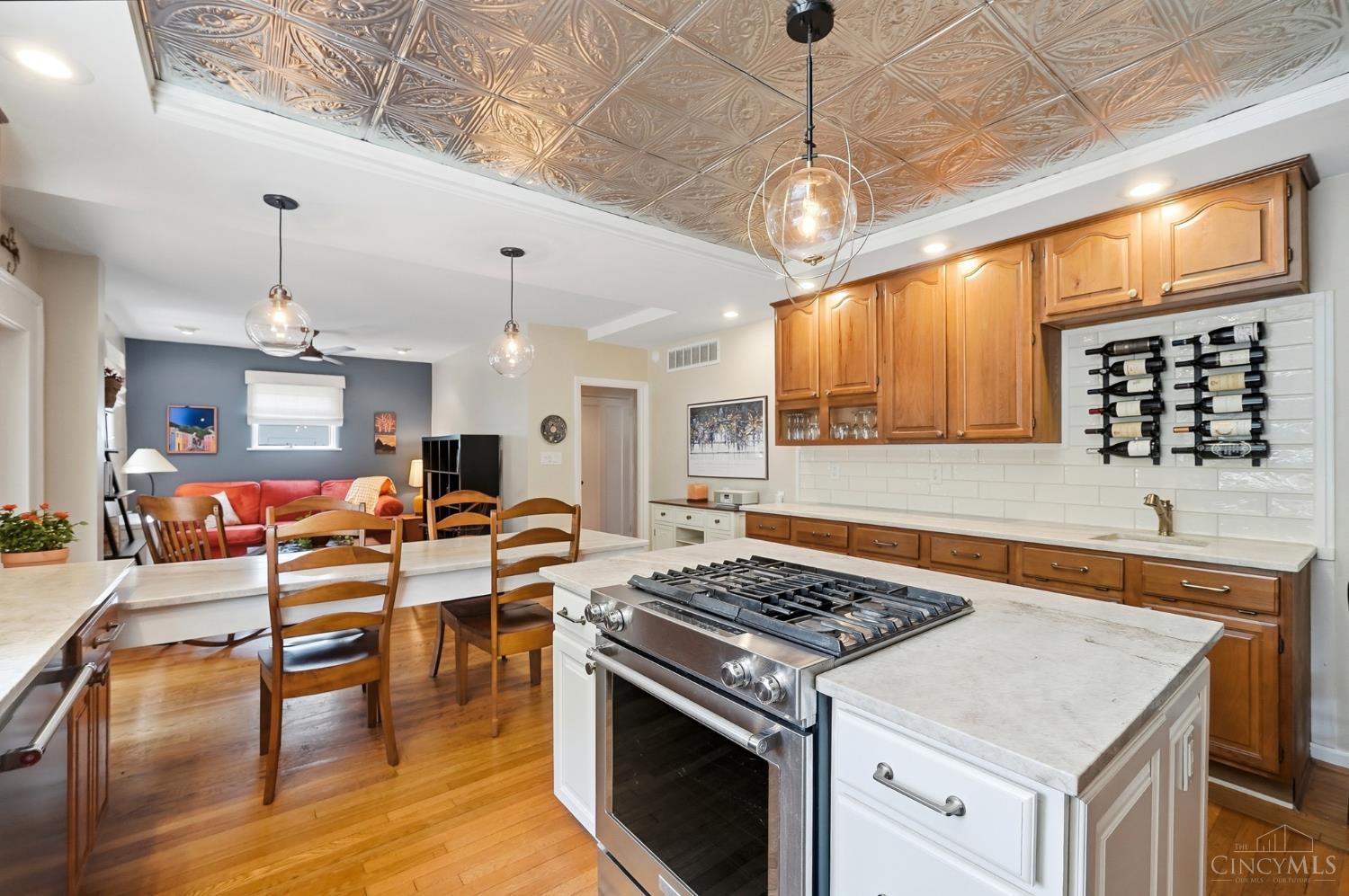 1346 Park Ridge Place Cincinnati, OH 45208 - Photo 16 of 46