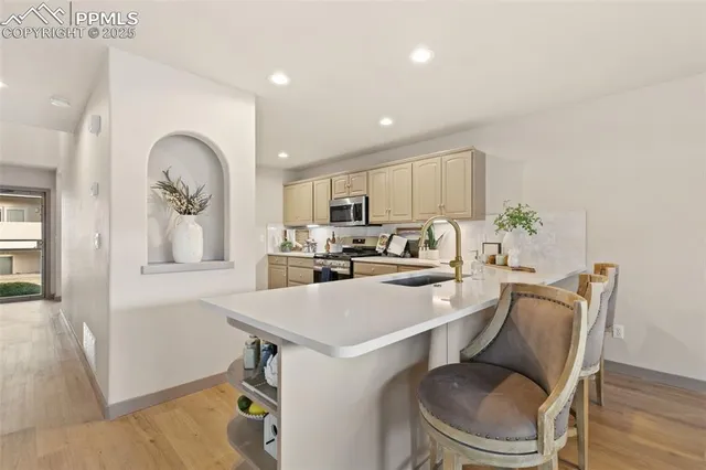 $514,900 | 174 Luxury Lane, Colorado Springs, CO 80921