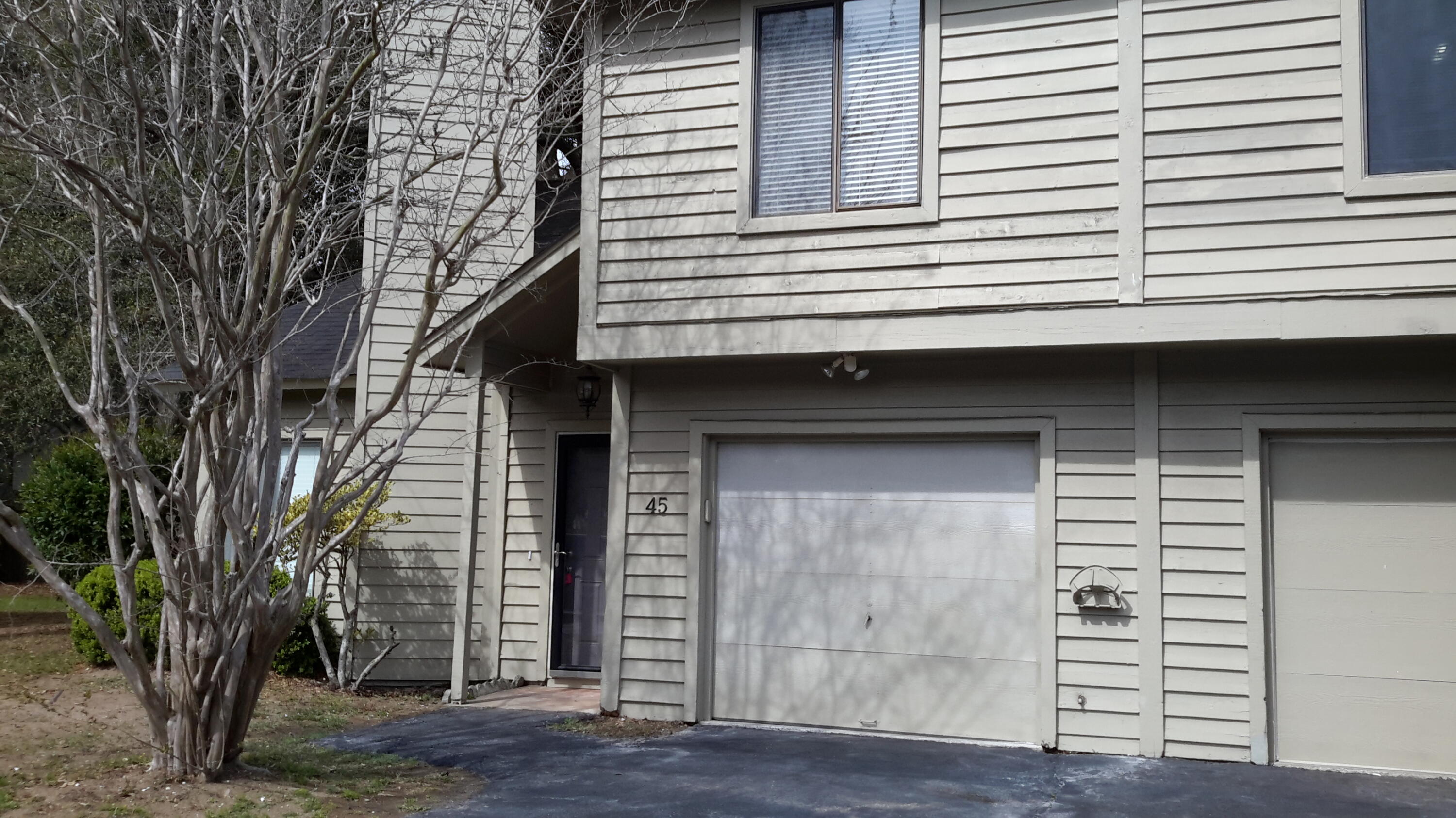 45 Maplecrest Drive Charleston, SC 29412 - Photo 2 of 25 20220318_152601