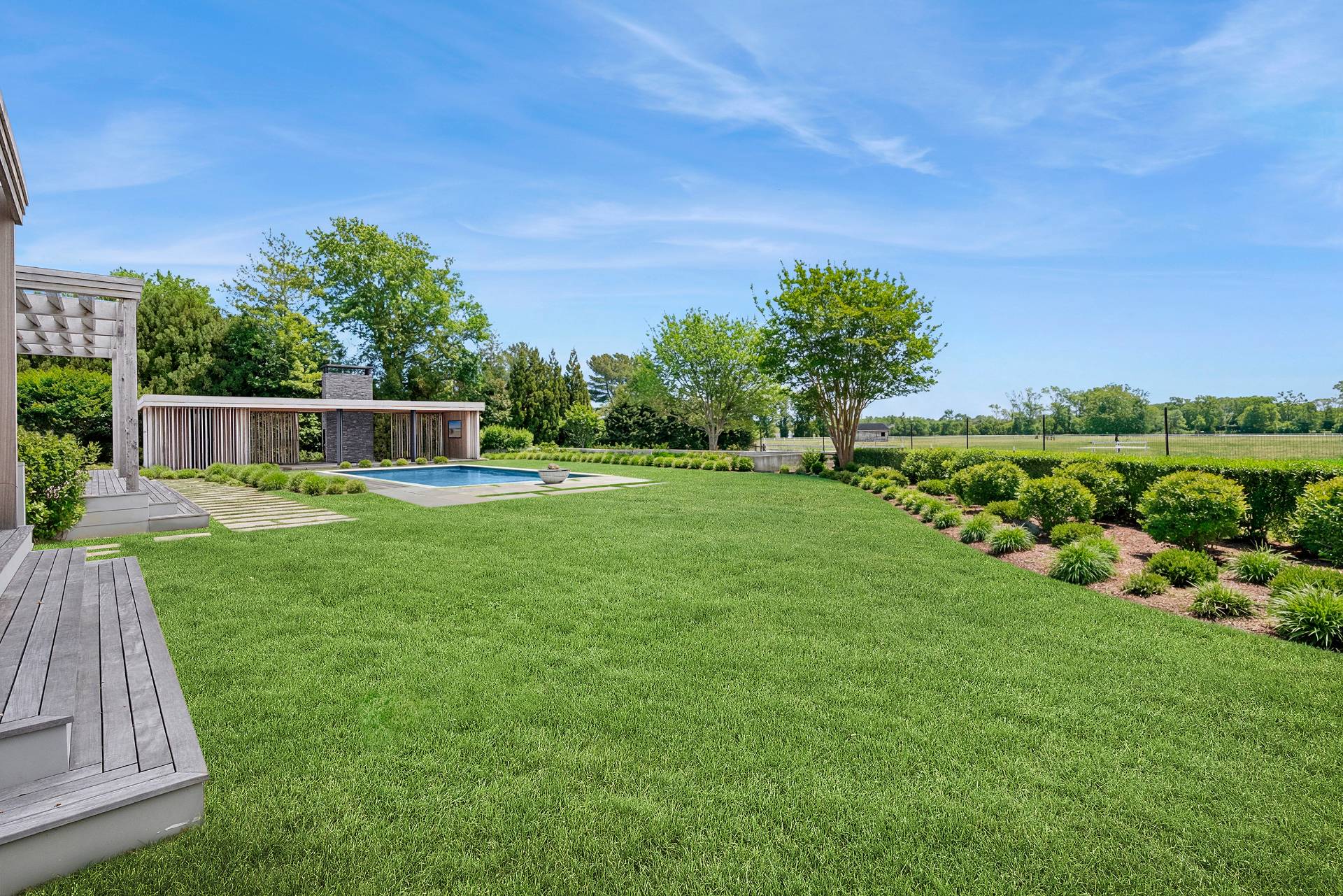 14 Sayre's Path Wainscott, NY 11975 - Photo 37 of 43