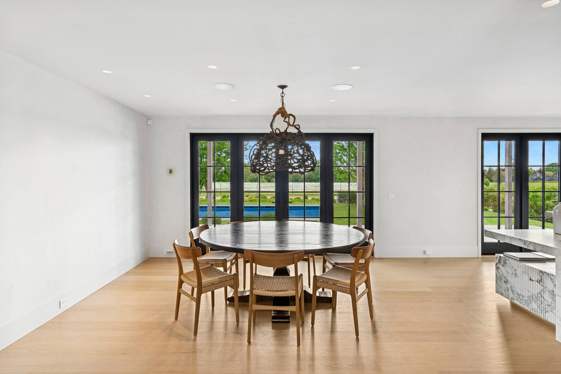14 Sayre's Path Wainscott, NY 11975 - Photo 10 of 43