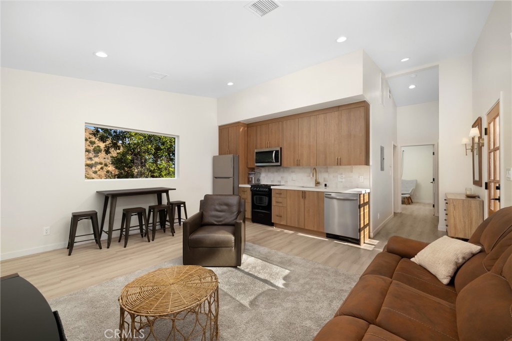768 Ridgeside Drive Monrovia, CA 91016 - Photo 38 of 53